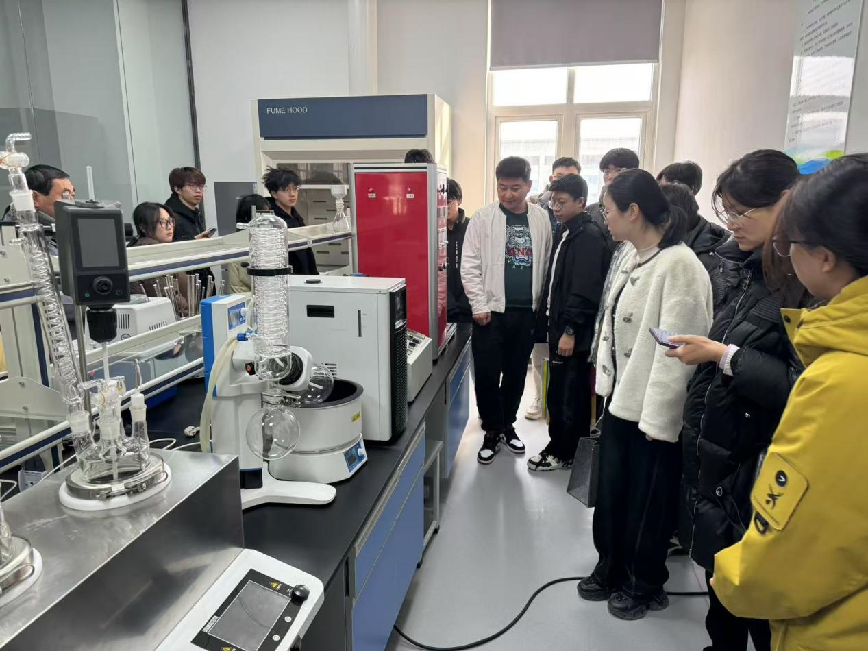 yy易游网页入口官网科技热烈欢迎西北大学化工学院2024级本科生来司开展实践周活动