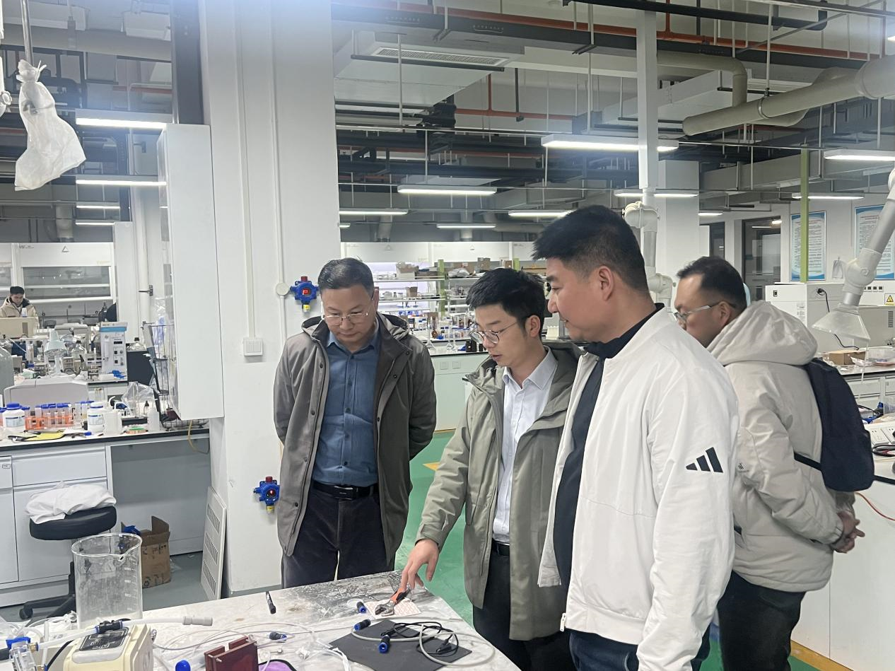 西安yy易游网页入口官网与西安交通大学共推可持续能源催化创新实验平台建设